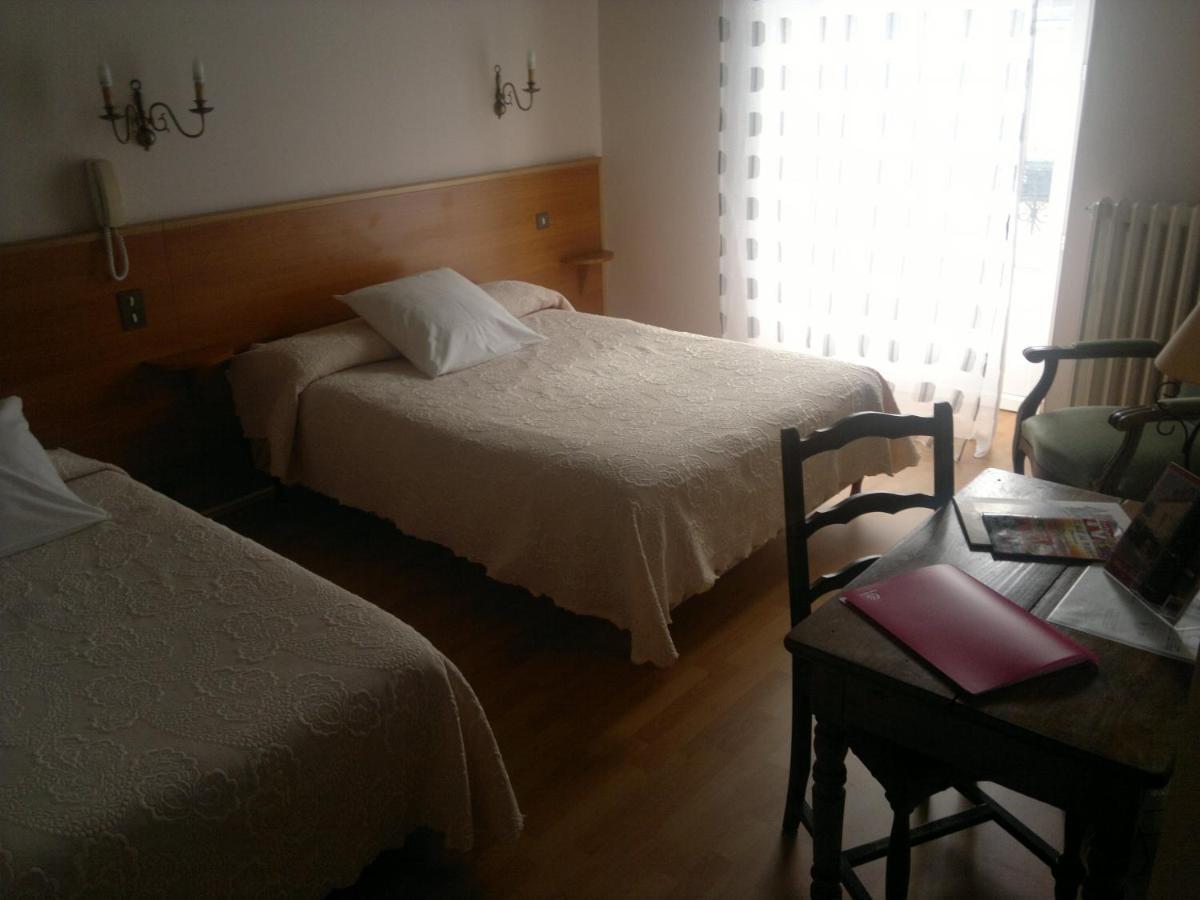 Logis Hotel De France Arudy Εξωτερικό φωτογραφία