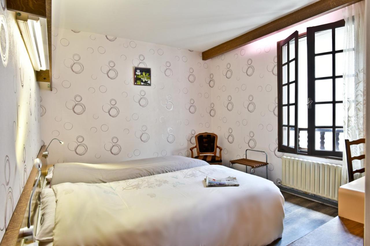 Logis Hotel De France Arudy Εξωτερικό φωτογραφία