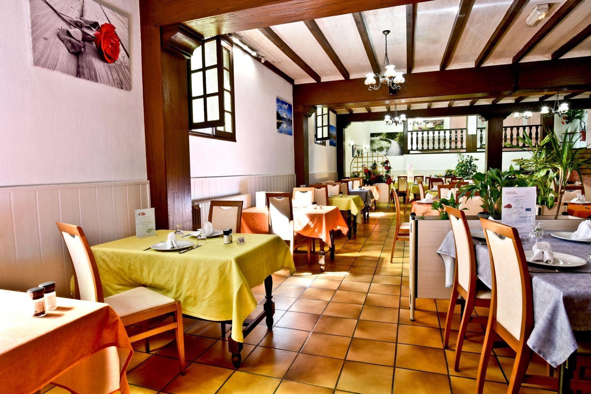 Logis Hotel De France Arudy Εξωτερικό φωτογραφία