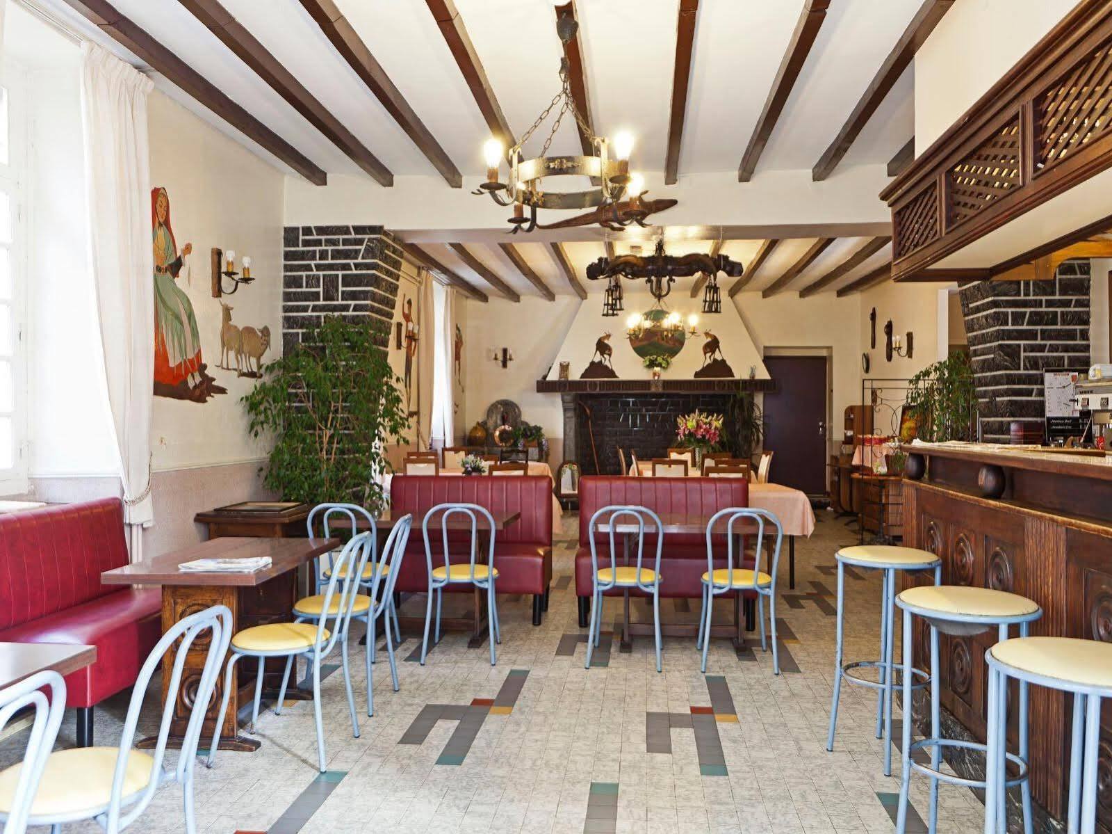 Logis Hotel De France Arudy Εξωτερικό φωτογραφία